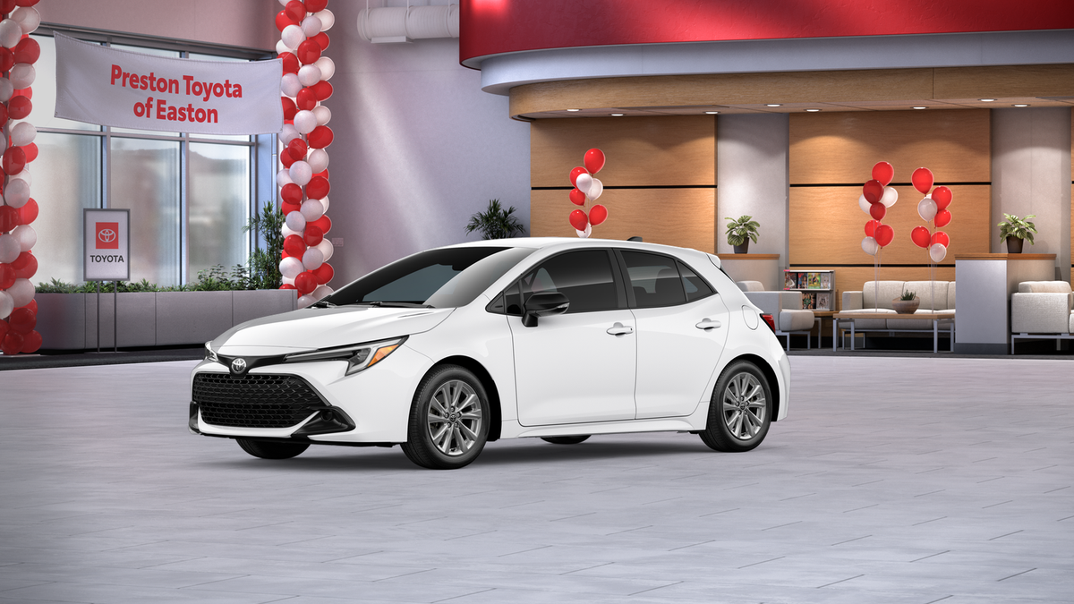 2026 Toyota Corolla Hatchback SE