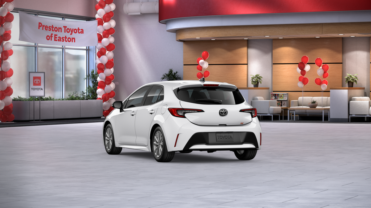 2026 Toyota Corolla Hatchback SE