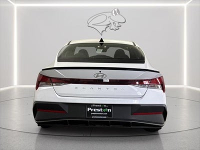 2025 Hyundai Elantra SEL Sport