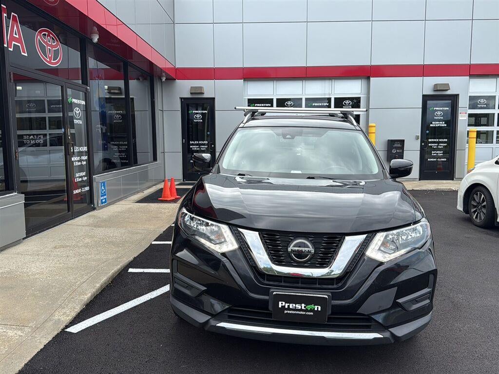 2020 Nissan Rogue SV