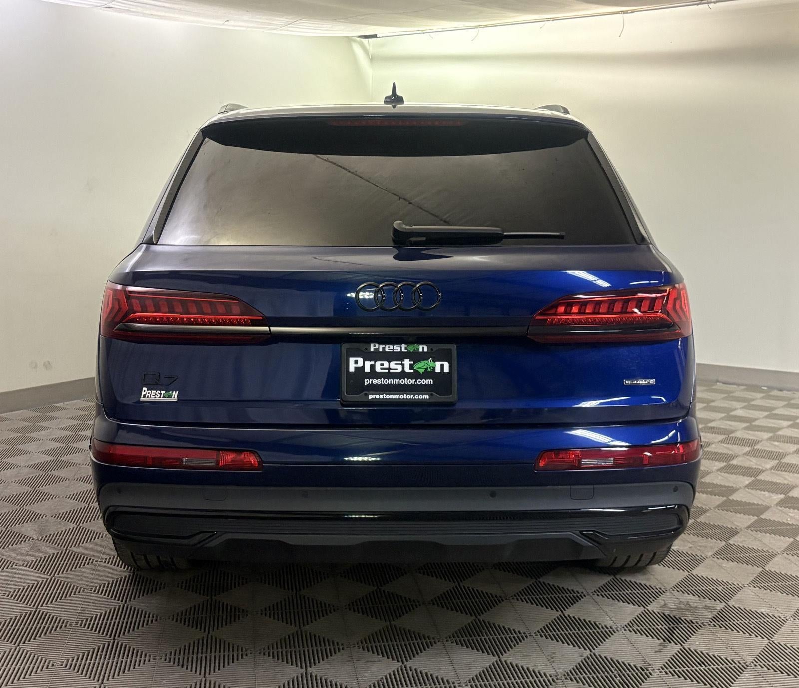 2022 Audi Q7 Prestige