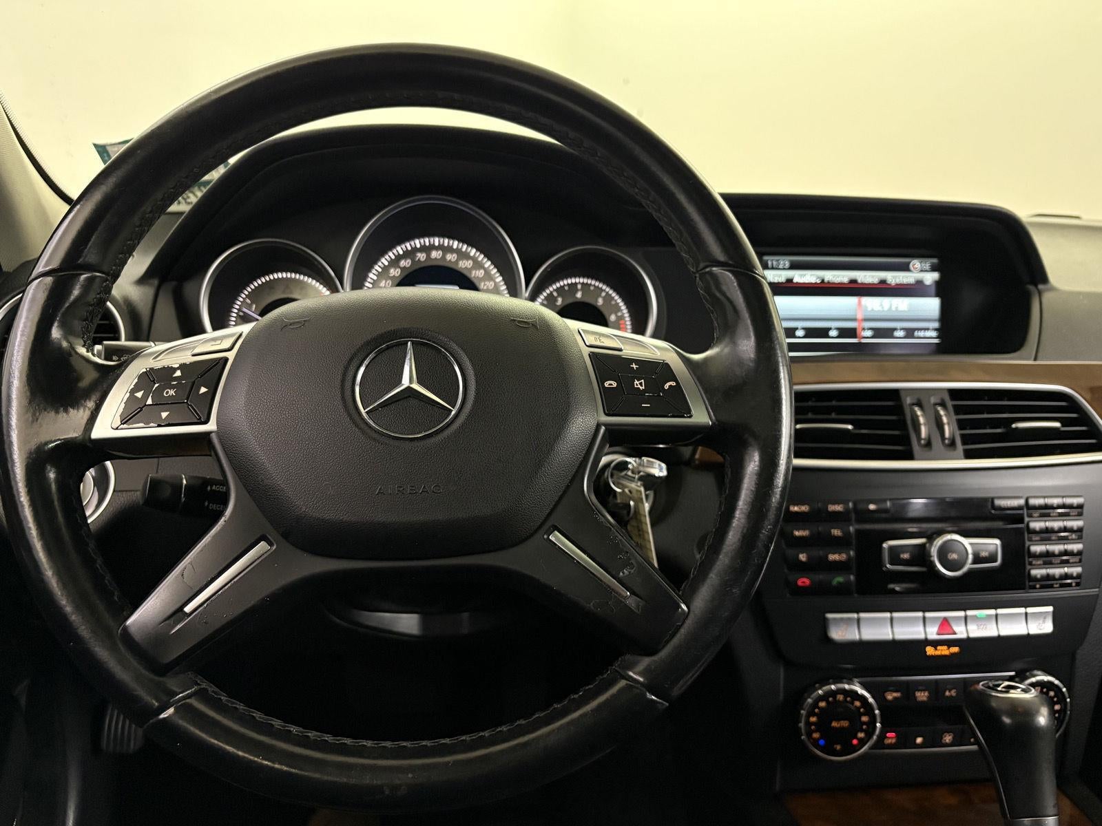 2014 Mercedes-Benz C-Class C 300 Luxury