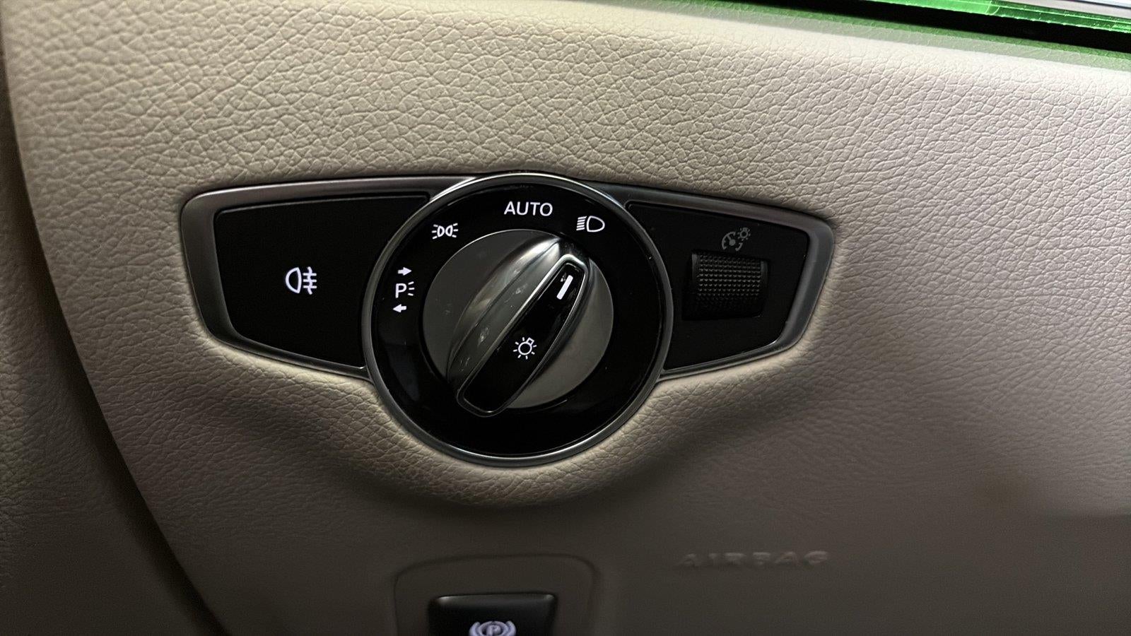 2019 Mercedes-Benz E-Class E 300