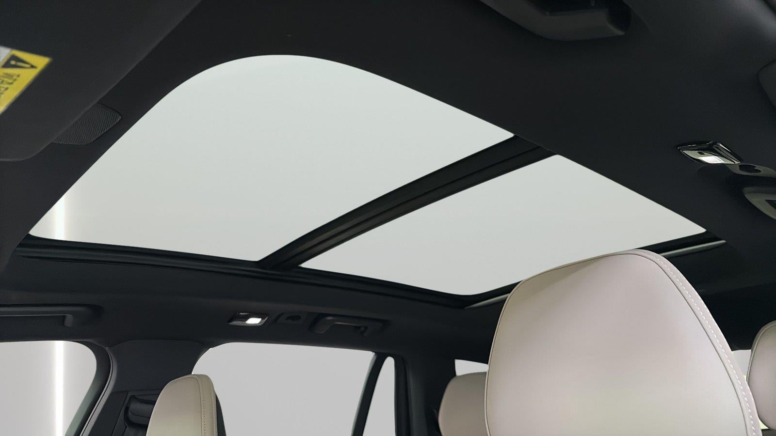2025 Volvo XC90 Plus