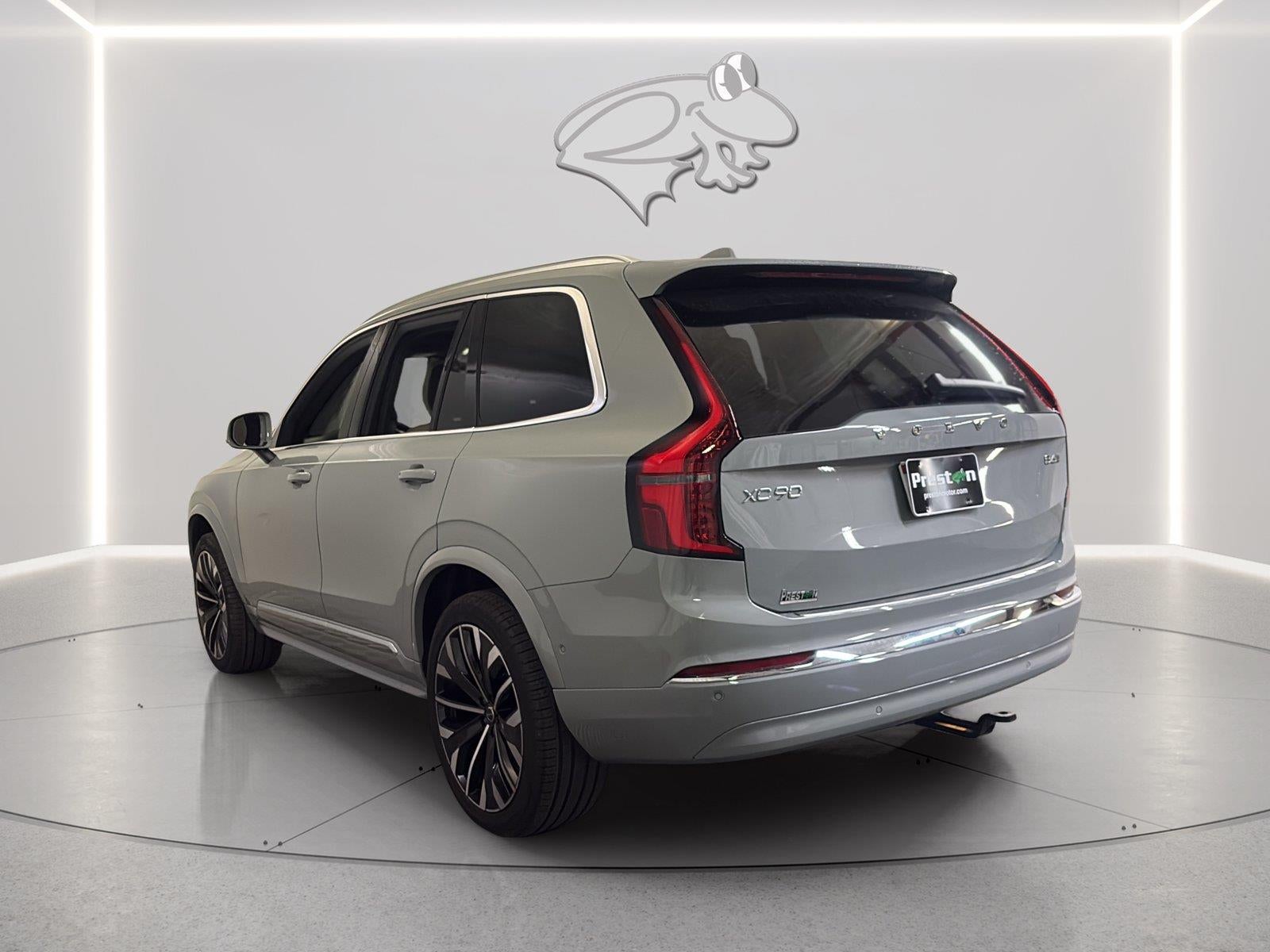 2025 Volvo XC90 Plus