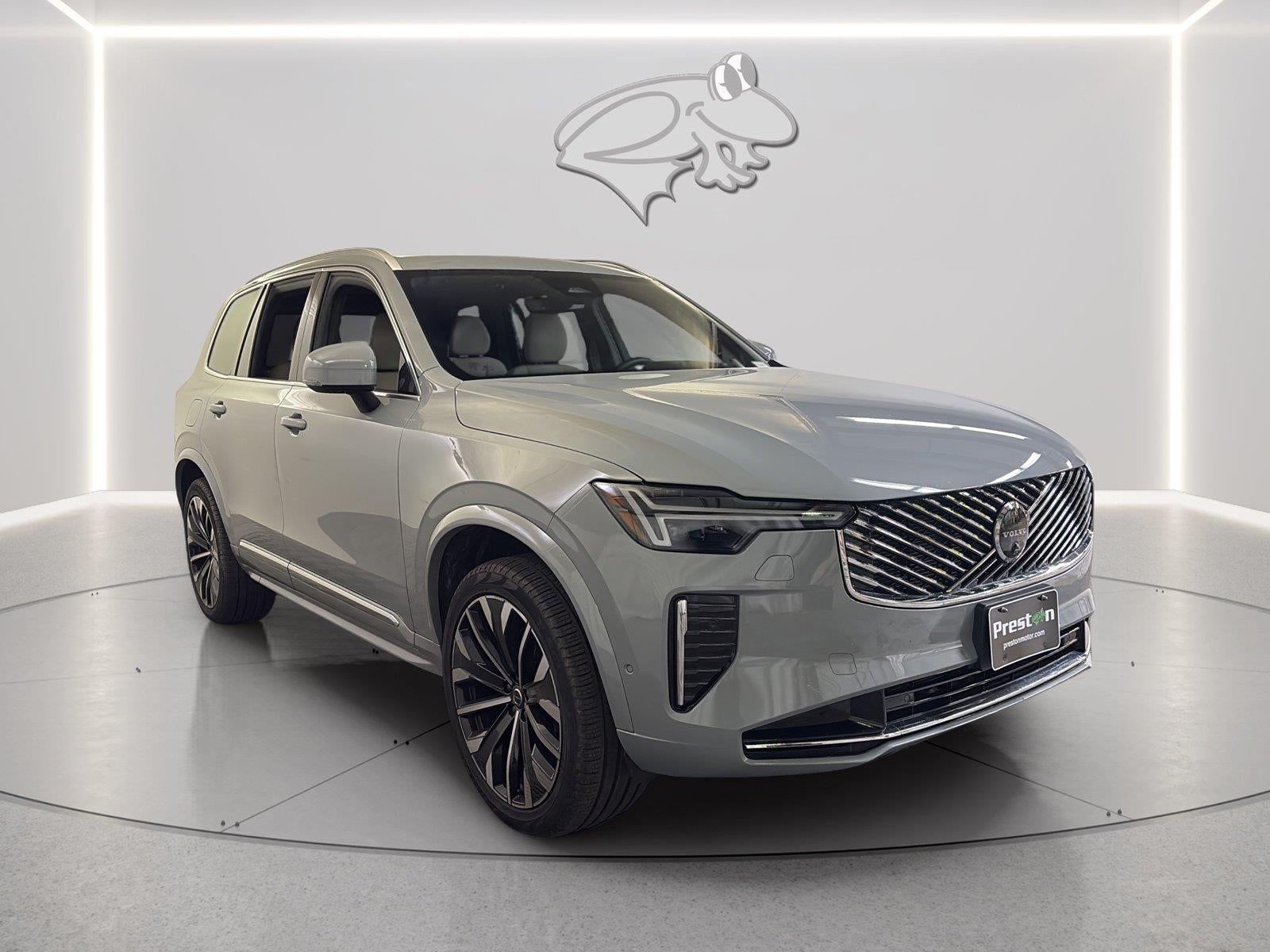 2025 Volvo XC90 Plus