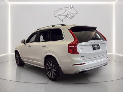 2017 Volvo XC90 Momentum