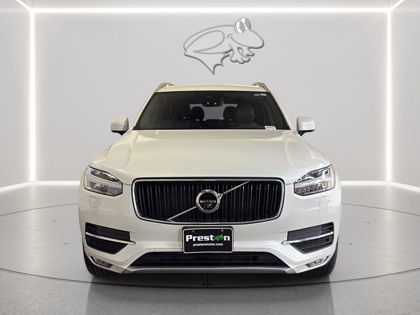 2017 Volvo XC90 Momentum