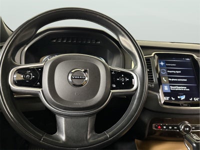 2019 Volvo XC90 Momentum