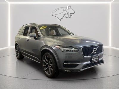 2019 Volvo XC90 Momentum