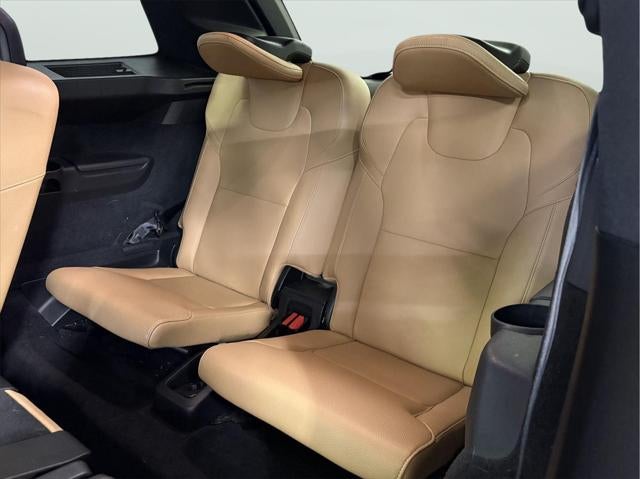 2019 Volvo XC90 Momentum