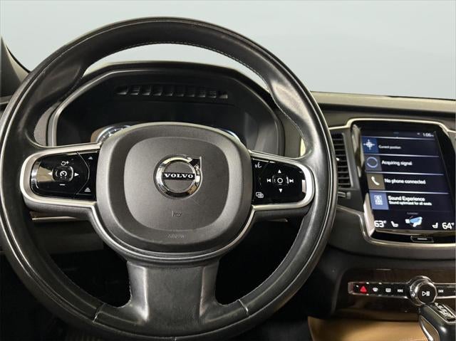 2019 Volvo XC90 Momentum