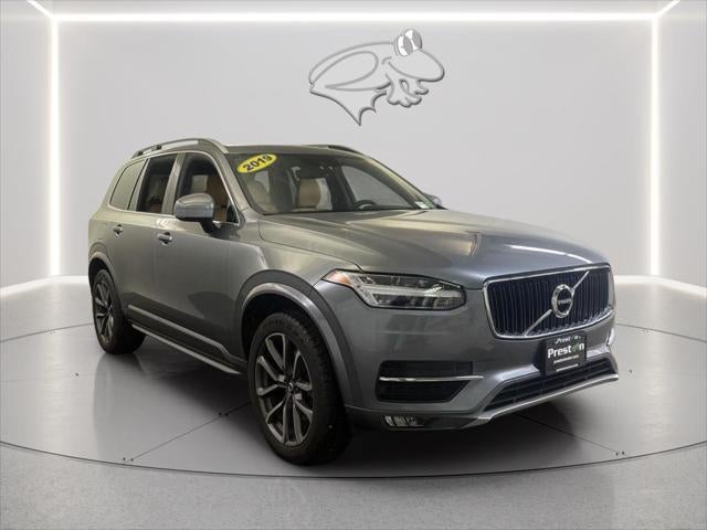 2019 Volvo XC90 Momentum