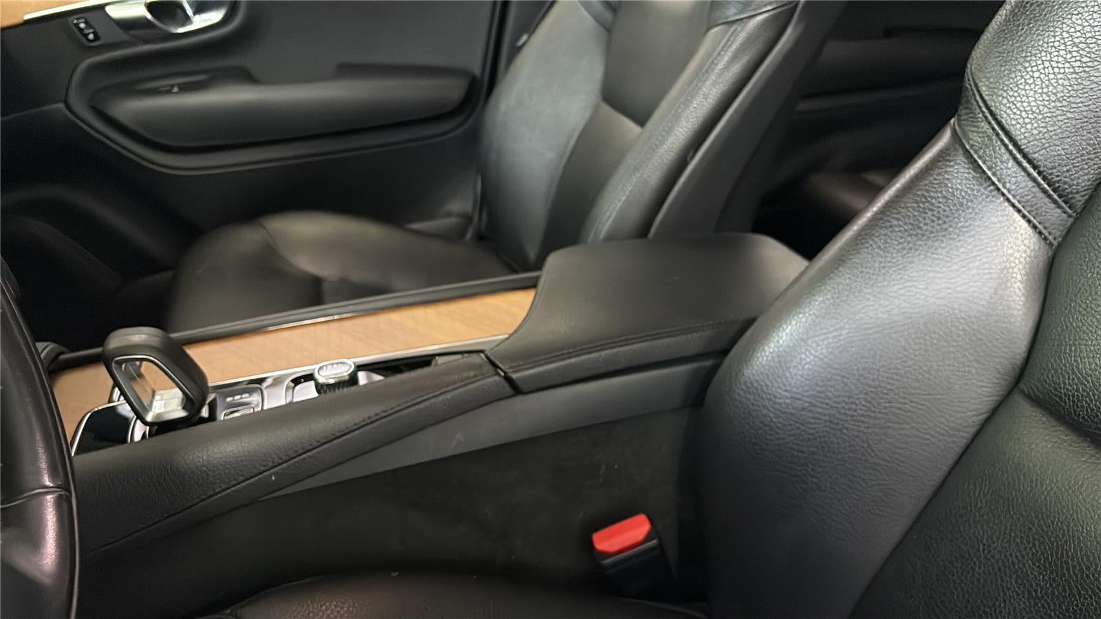 2022 Volvo XC90 Inscription Expression