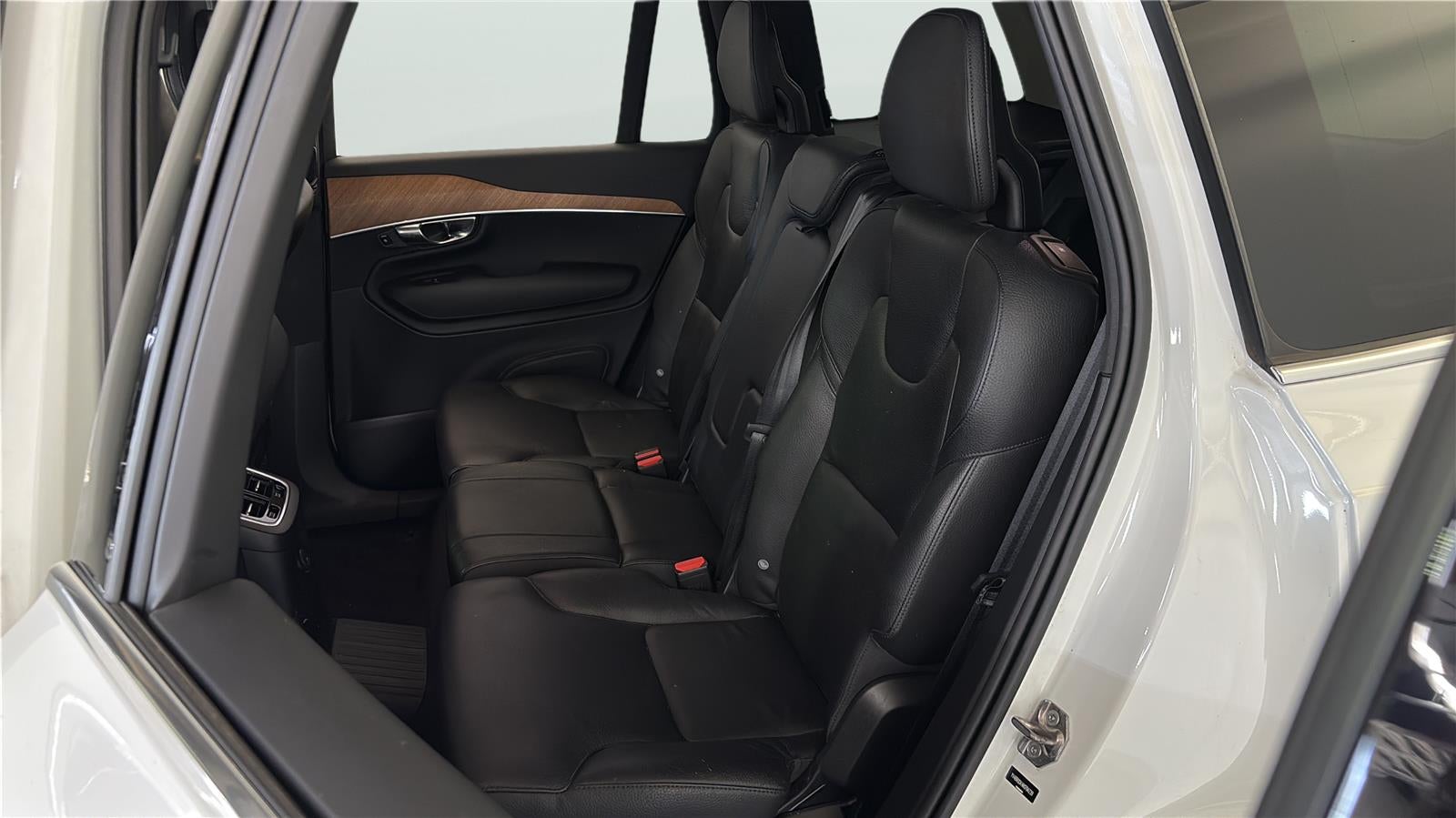 2022 Volvo XC90 Inscription Expression