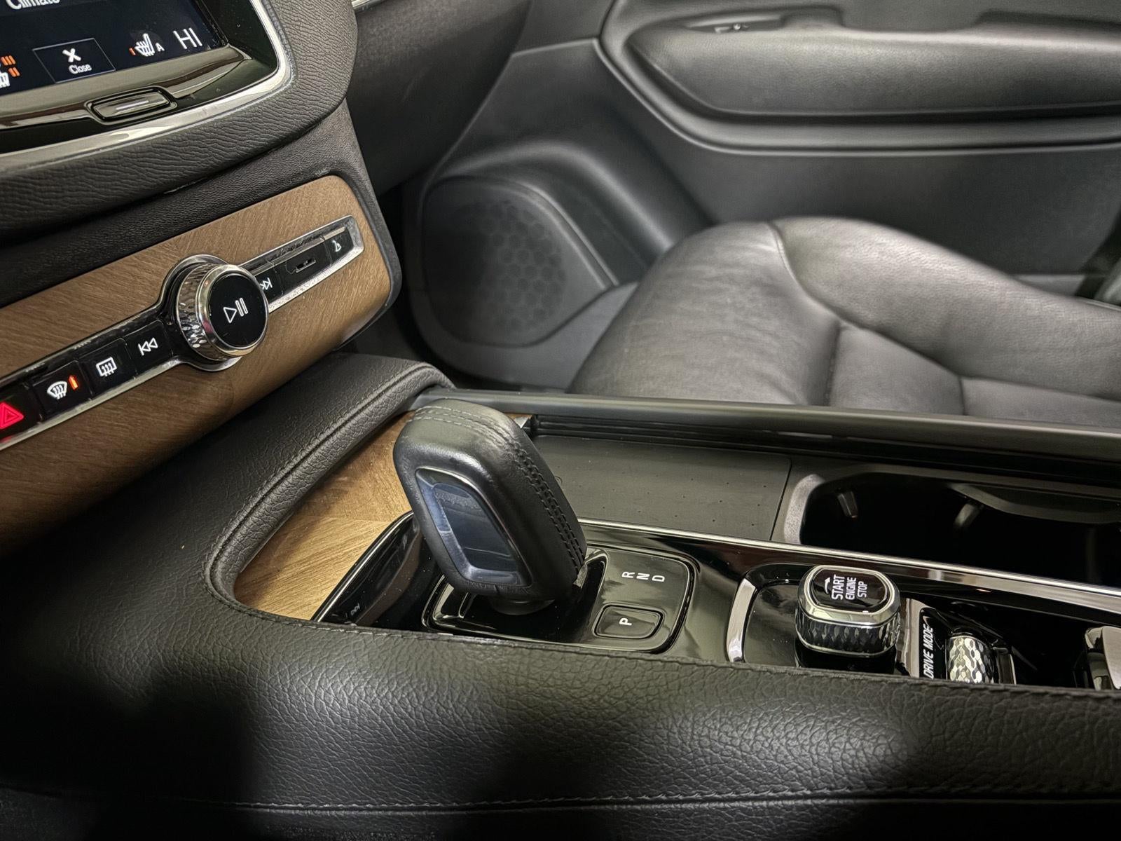 2021 Volvo XC90 Inscription Expression