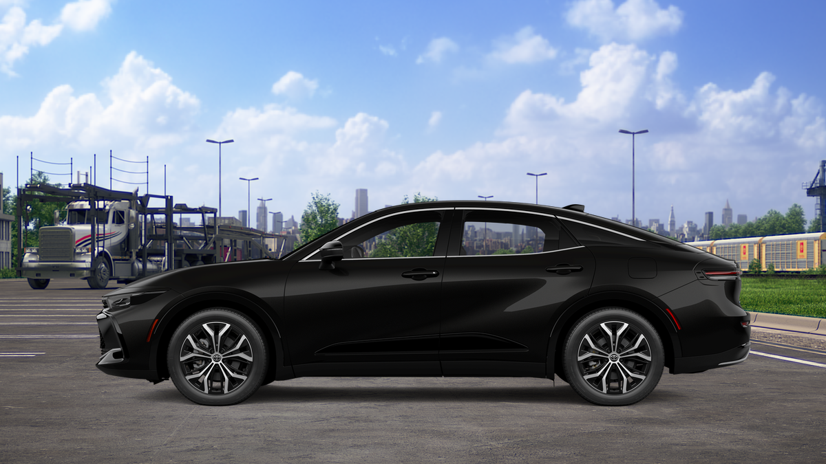 2027 Toyota Toyota Crown XLE