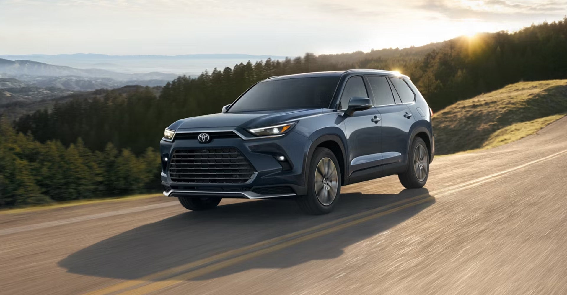 Toyota Grand Highlander Hybrid Exterior