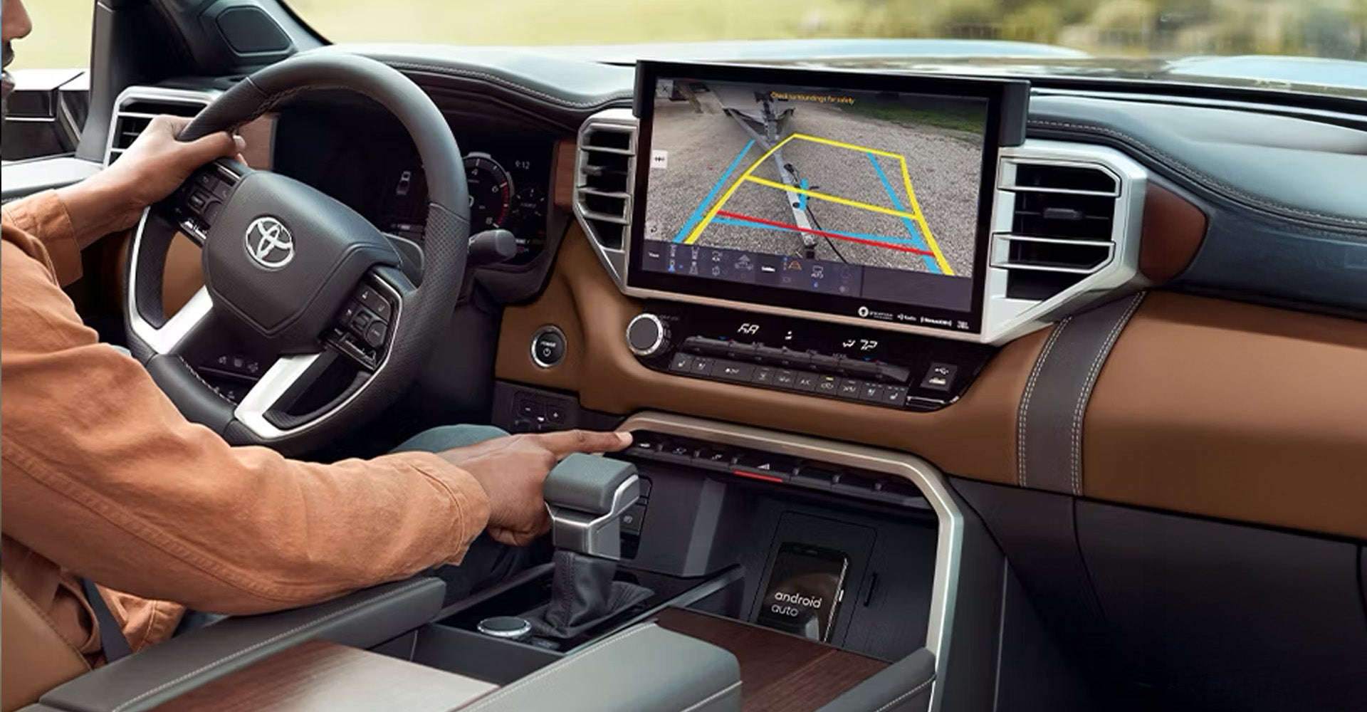 Toyota Tundra i-FORCE MAX Hybrid Interior